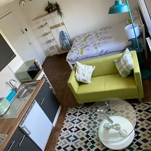 https://accommodation-hub-studio-1.brighton-hotels-england.com
